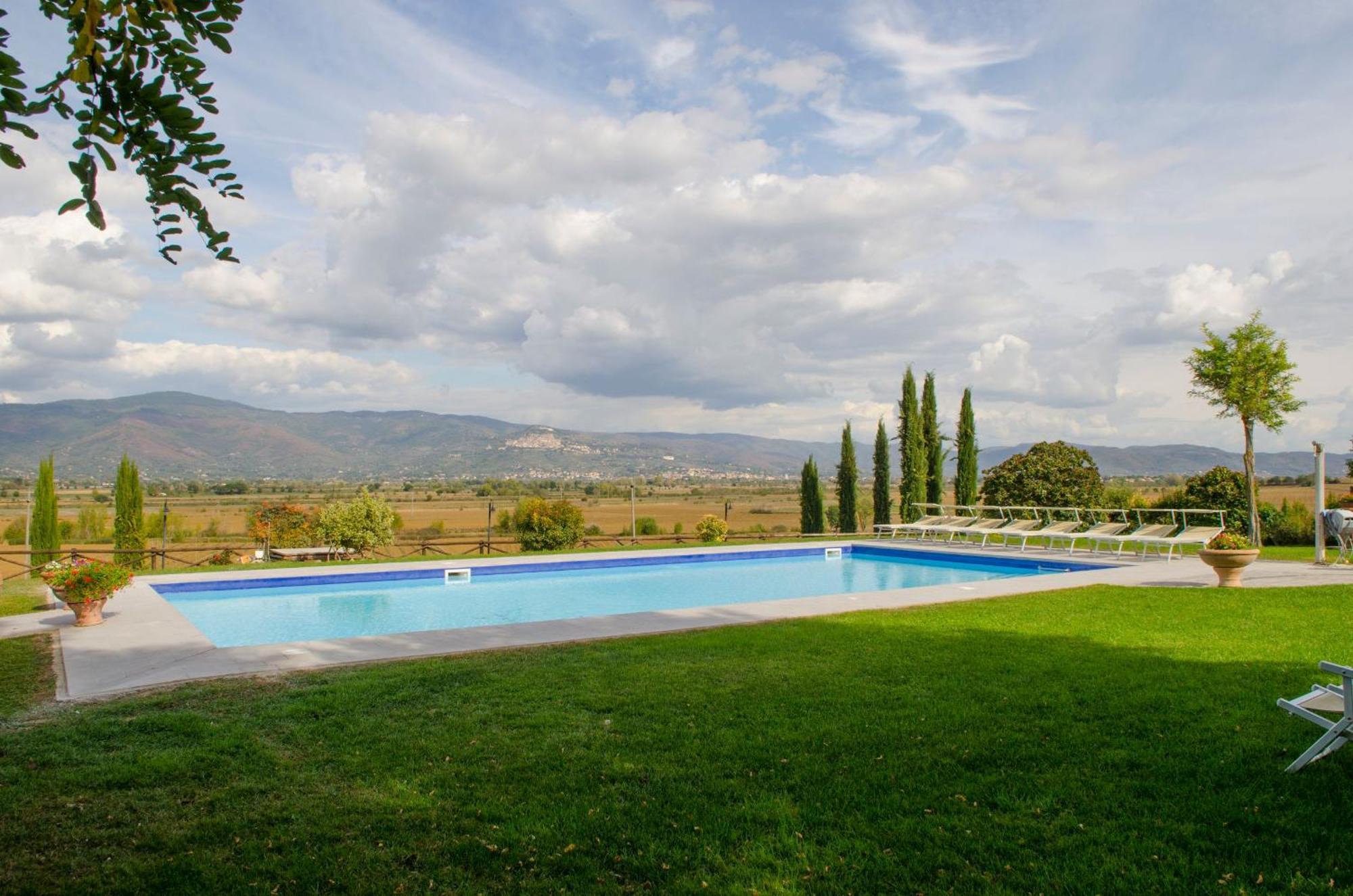 Villa Margherita, relax & wellness you deserve near Lake Trasimeno Cortona Exterior foto